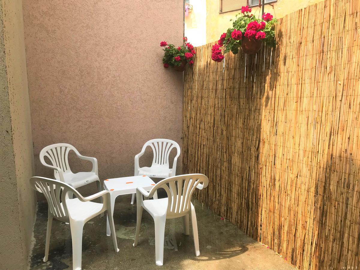Kona Apartment Belgrado Exterior foto